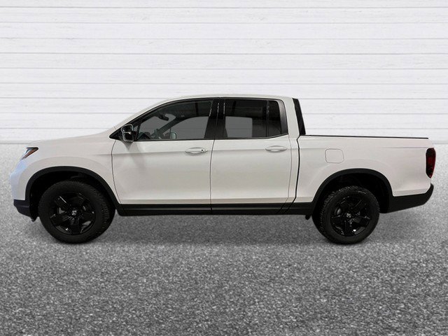 New 2026 Honda Ridgeline Black Edition image 2