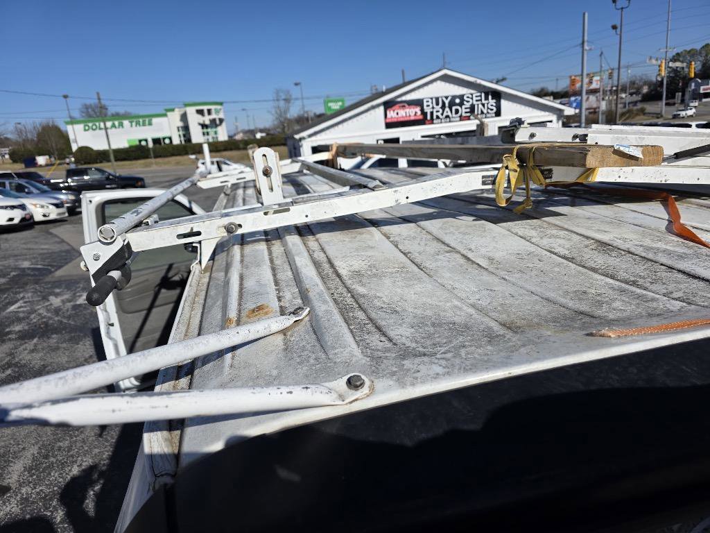 Used 2012 Chevrolet Express 2500 w/ Power Package image 16