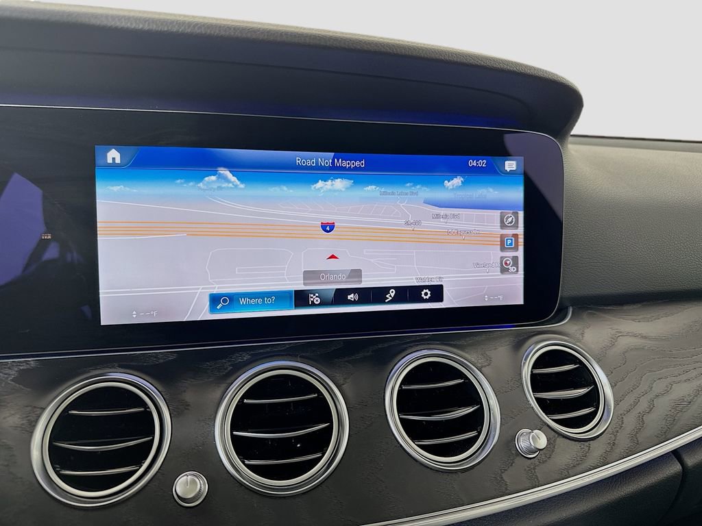 Used 2021 Mercedes-Benz E 350 Sedan image 16