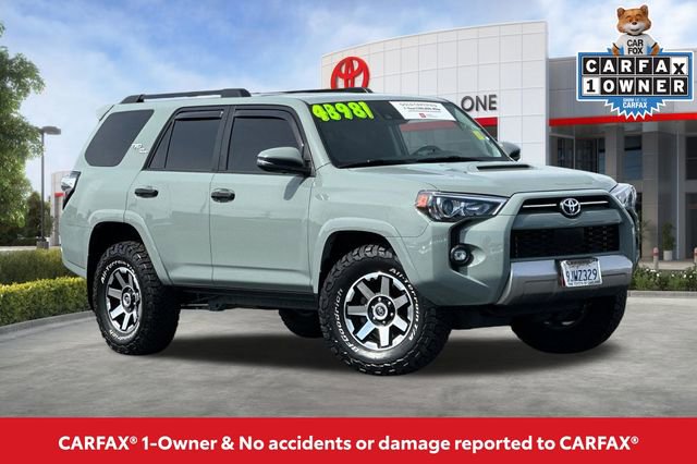 Used 2023 Toyota 4Runner TRD Off-Road Premium w/ Moonroof Package AWD/4WD image 2