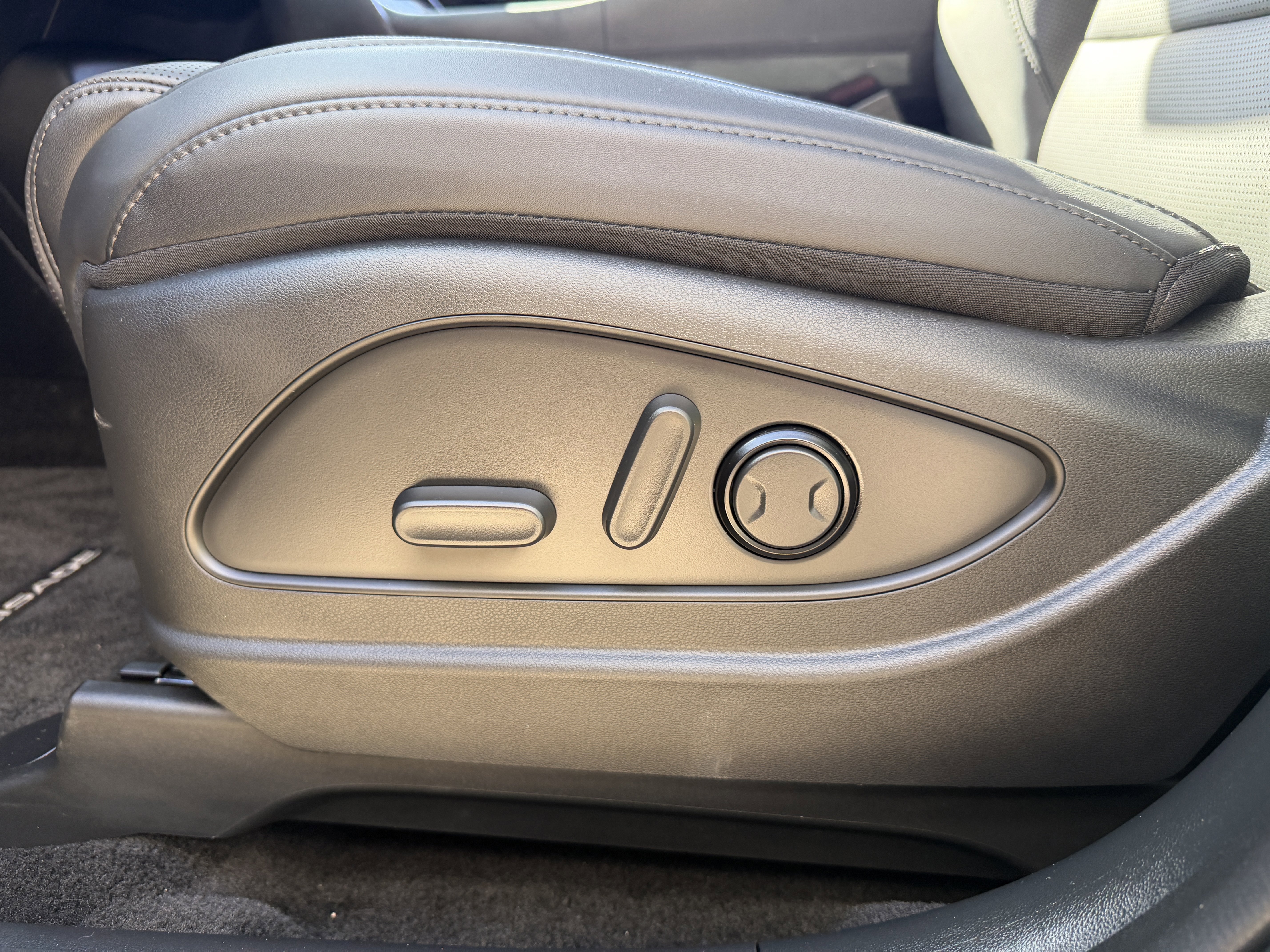 Certified 2026 Hyundai Palisade XRT Pro image 36