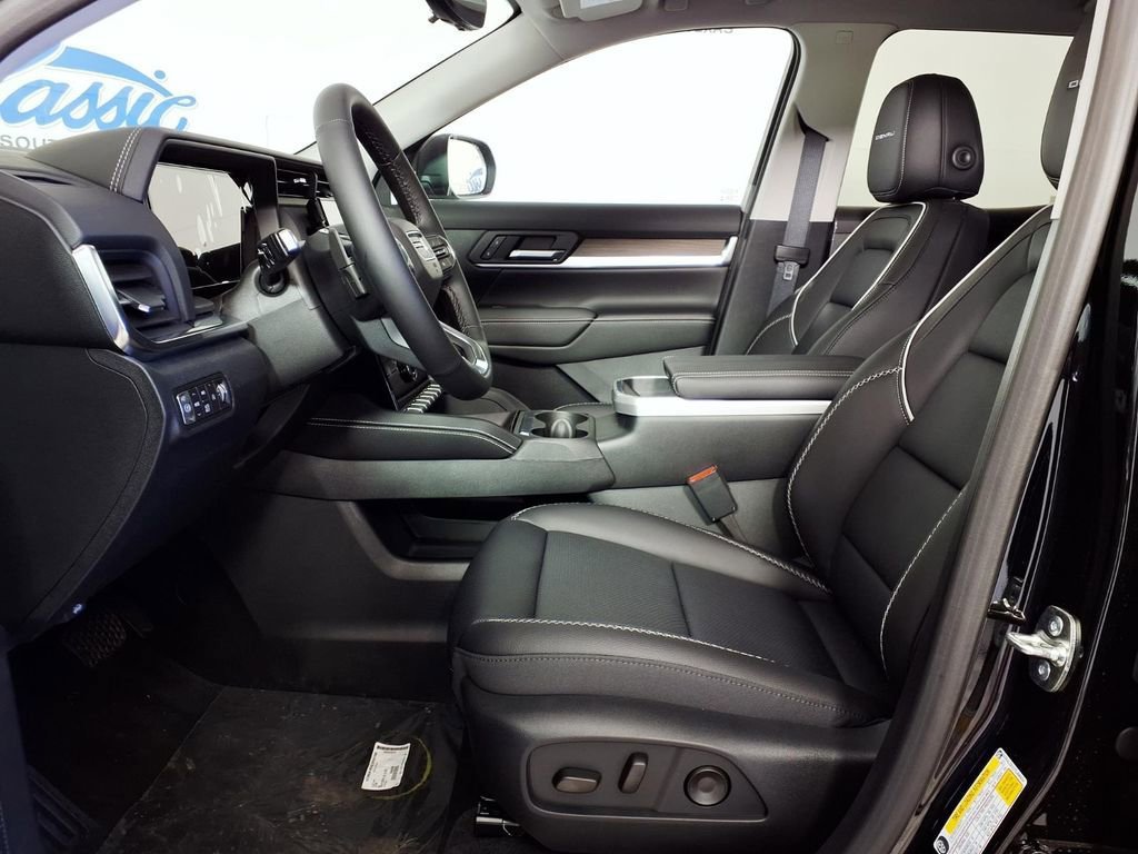 New 2026 GMC Terrain Denali w/ LPO, Black Badging Package AWD/4WD image 7