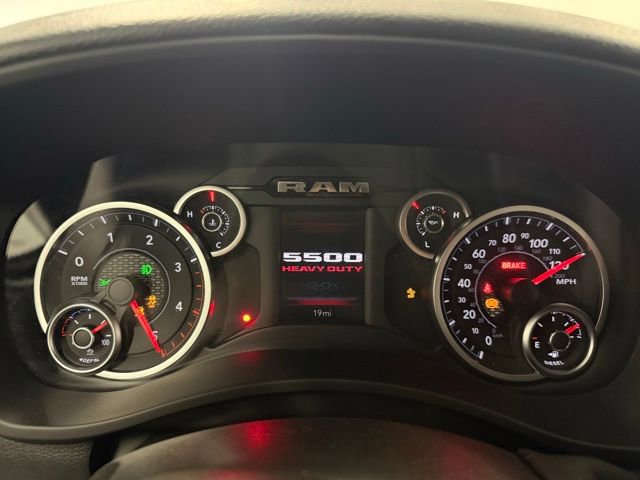 New 2026 RAM 5500 Tradesman w/ Chrome Appearance Group AWD/4WD image 16