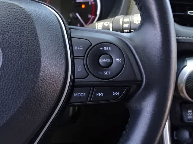 Used 2023 Toyota RAV4 XLE Premium AWD/4WD image 35