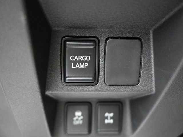 Used 2026 Nissan Frontier PRO-4X w/ Tow Package AWD/4WD image 31