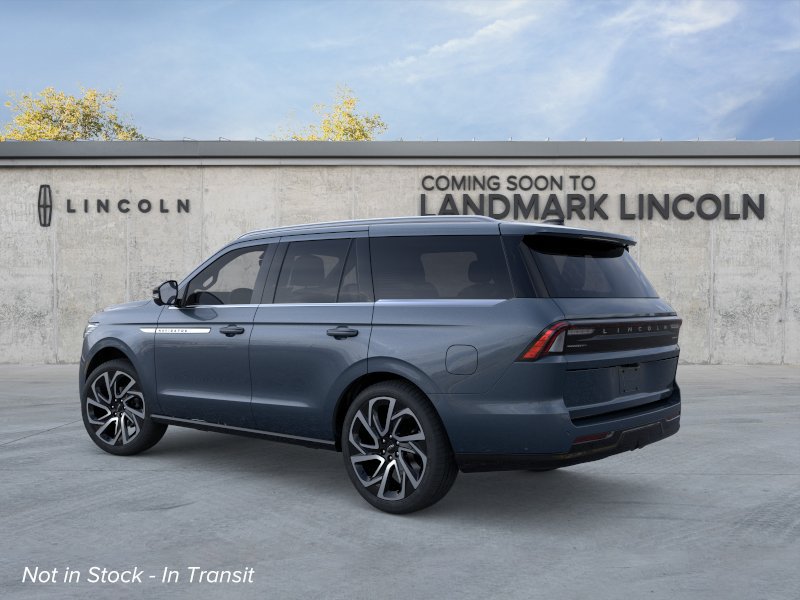 New 2026 Lincoln Navigator Reserve AWD/4WD image 4