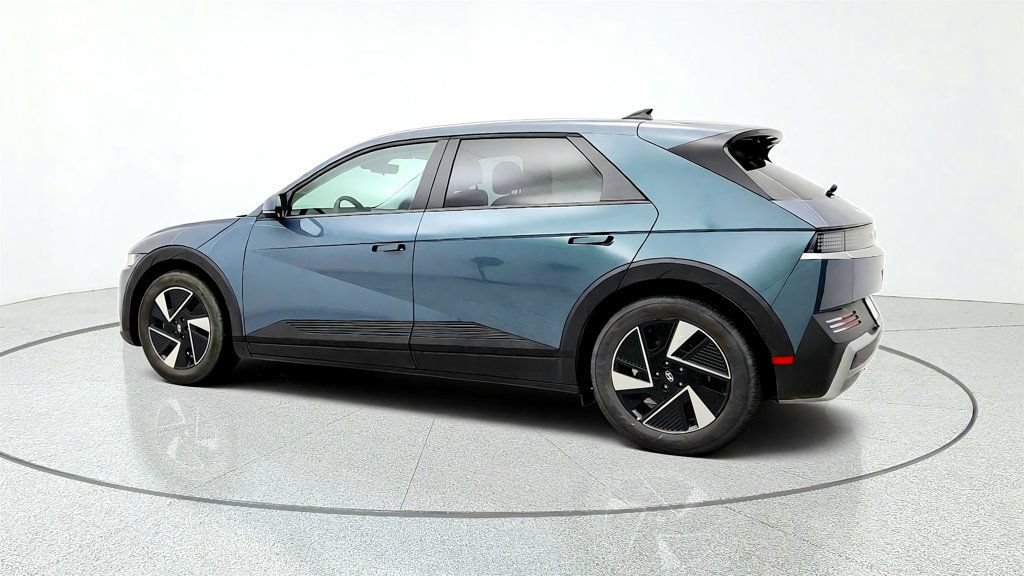 Used 2025 Hyundai Ioniq 5 SE AWD/4WD image 7