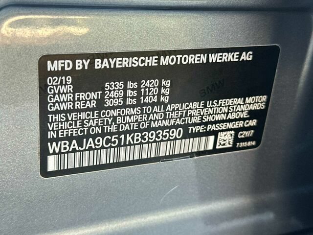 Used 2019 BMW 530e w/ Convenience Package RWD image 35
