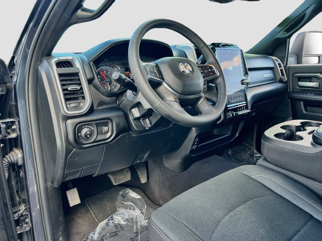 Certified 2026 RAM 2500 Big Horn AWD/4WD image 9
