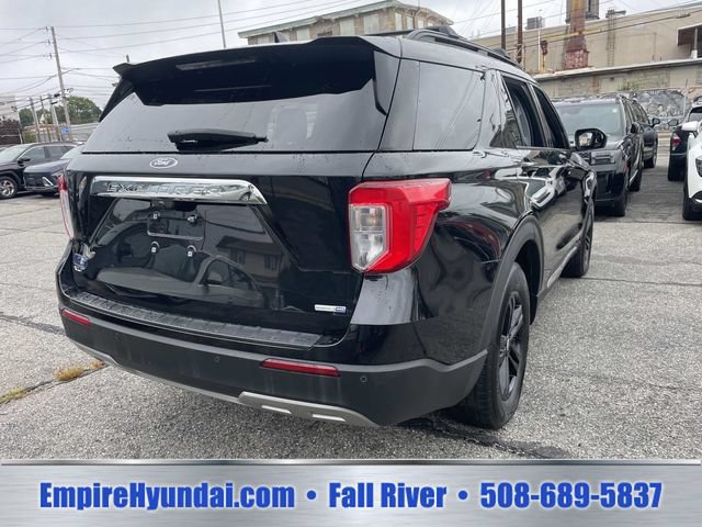 Used 2020 Ford Explorer XLT w/ Equipment Group 202A AWD/4WD image 9