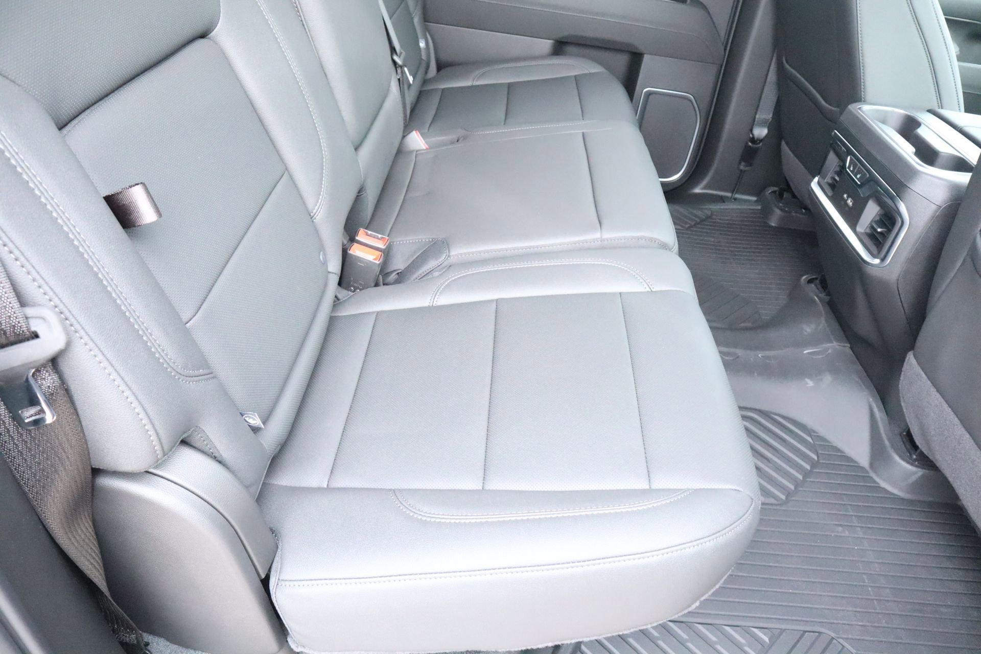 New 2026 Chevrolet Silverado 2500 LTZ w/ LTZ Plus Package image 16