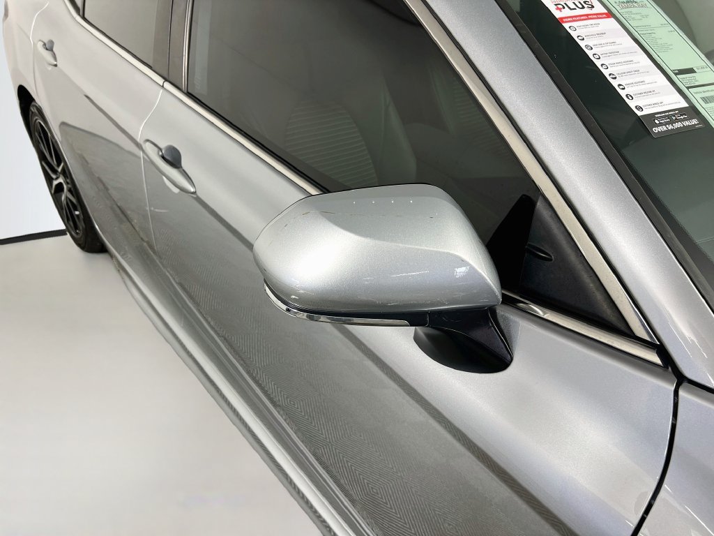 Used 2022 Toyota Camry SE w/ Audio Upgrade Package FWD image 10
