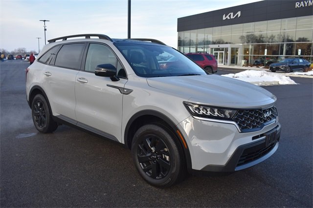 Certified 2023 Kia Sorento S w/ Panoramic Sunroof Package image 10