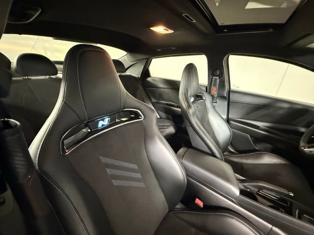 Used 2023 Hyundai Elantra N image 32