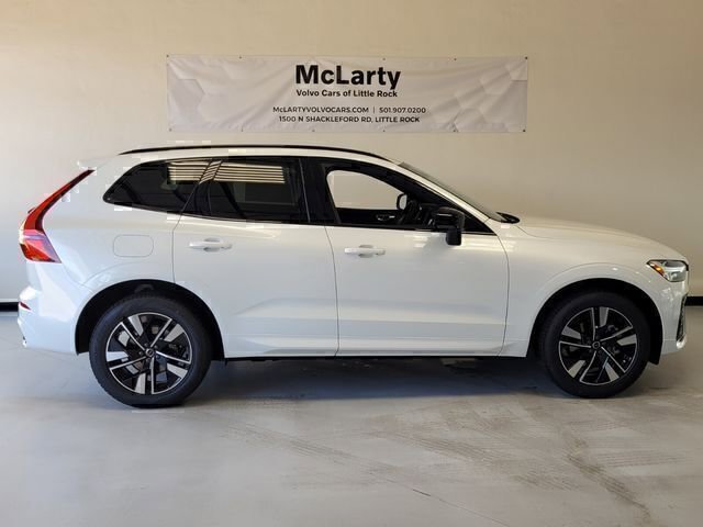 Certified 2026 Volvo XC60 B5 Core w/ Protection Package Premier image 3