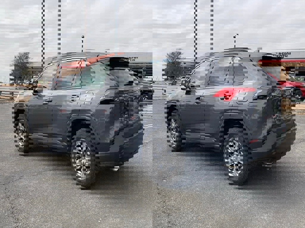 Certified 2025 Toyota RAV4 XLE image 7