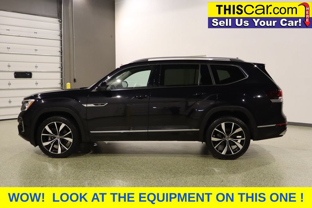 Used 2024 Volkswagen Atlas SEL Premium R-Line AWD/4WD image 6