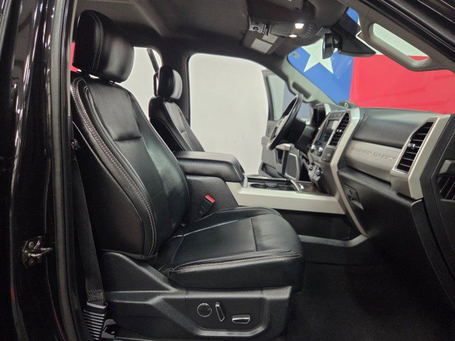 Used 2019 Ford F250 Lariat w/ Lariat Ultimate Package AWD/4WD image 8