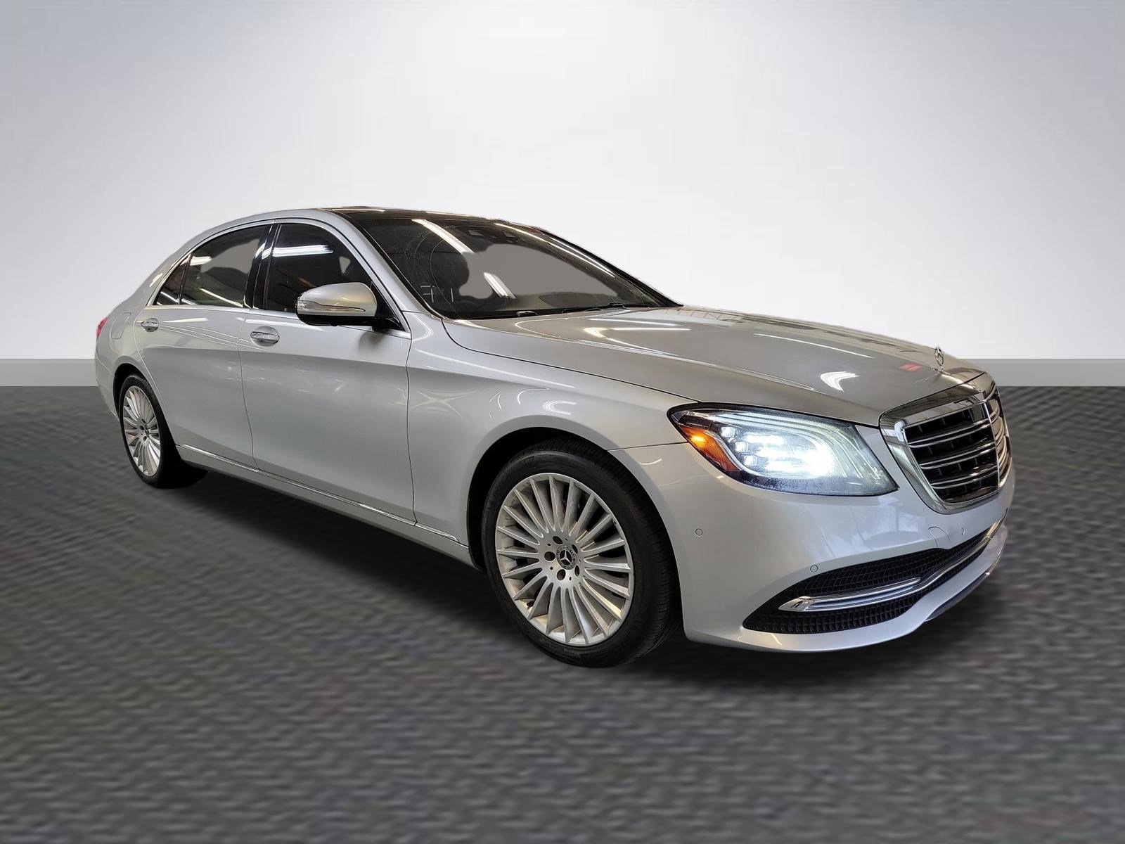 Used 2018 Mercedes-Benz S 560 S 560 image 1