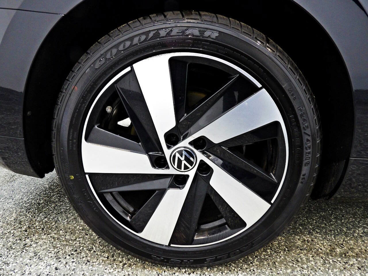 Used 2021 Volkswagen Arteon SE w/ Luggage Net & Mats Package FWD image 20