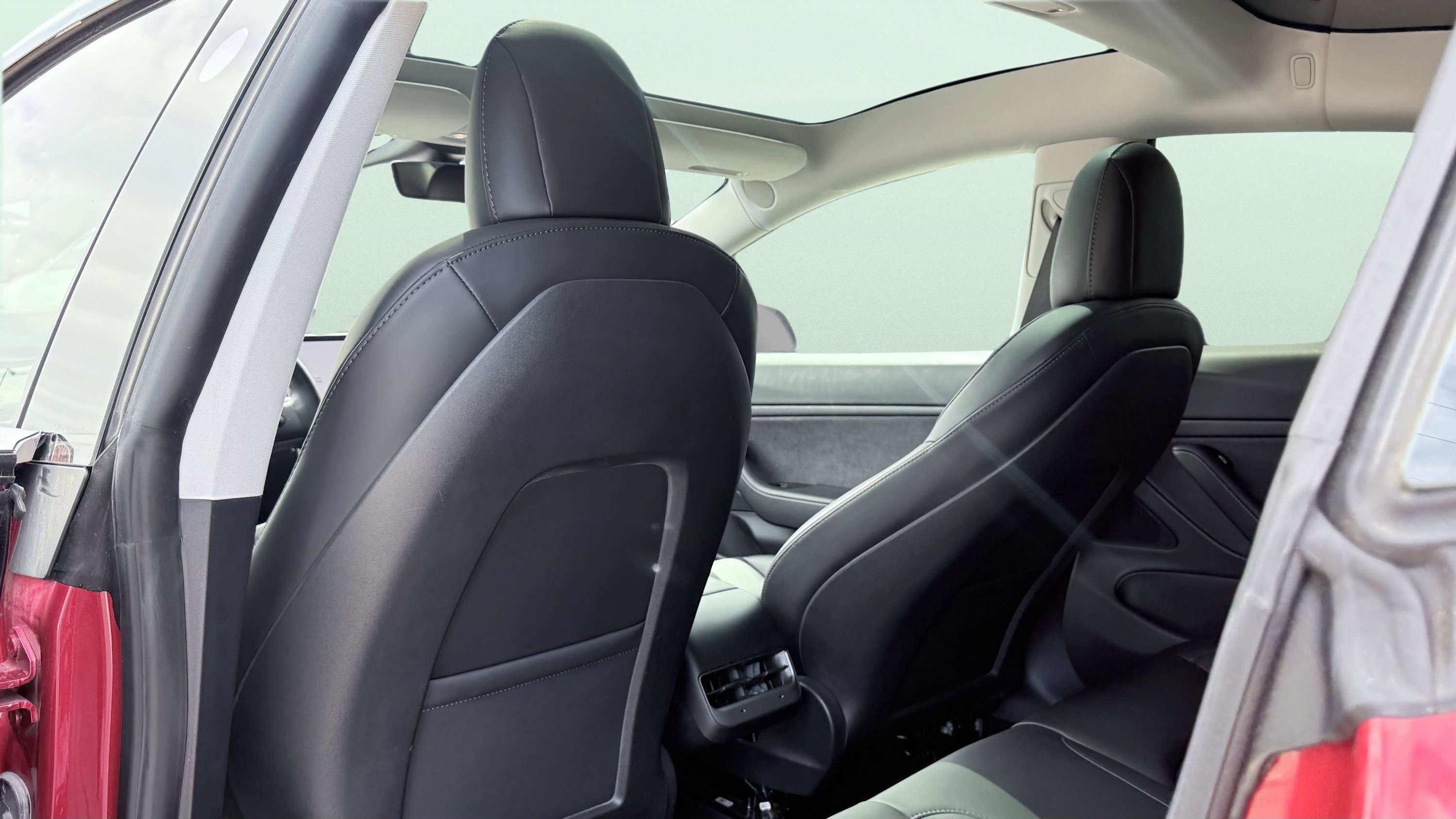 Used 2020 Tesla Model 3 Long Range image 33