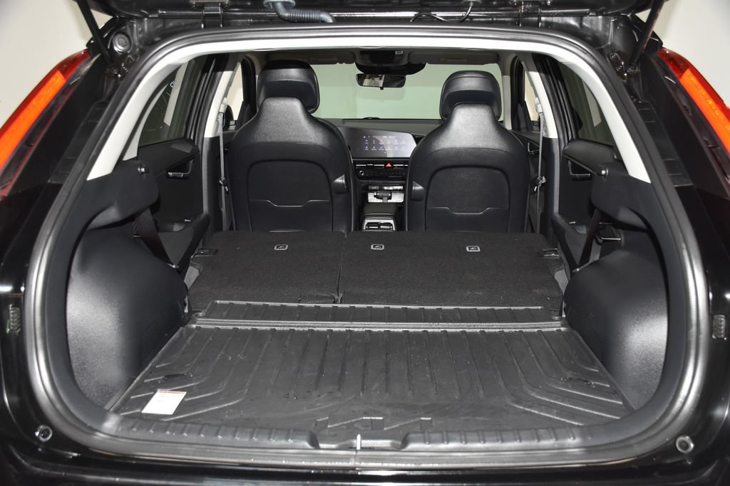 Certified 2025 Kia Niro EX FWD image 31