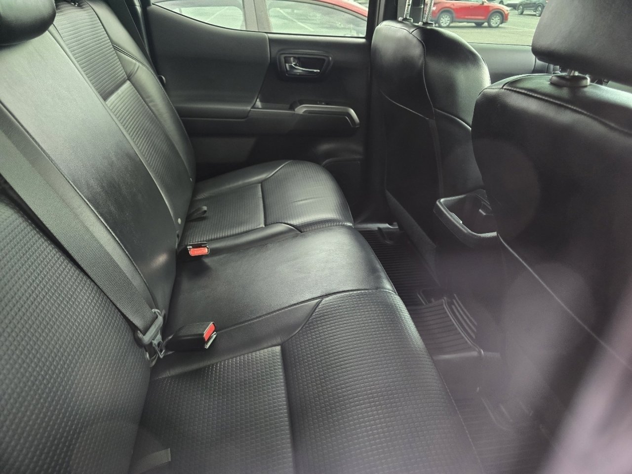 Used 2019 Toyota Tacoma TRD Off-Road AWD/4WD image 19