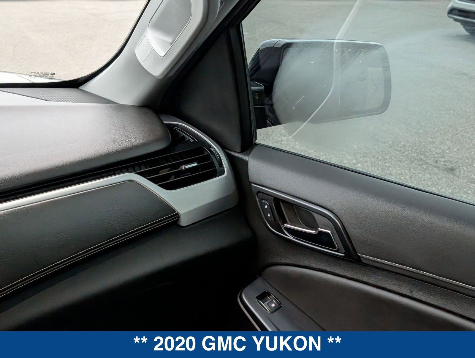 Used 2020 GMC Yukon SLT w/ Graphite Performance Edition image 17