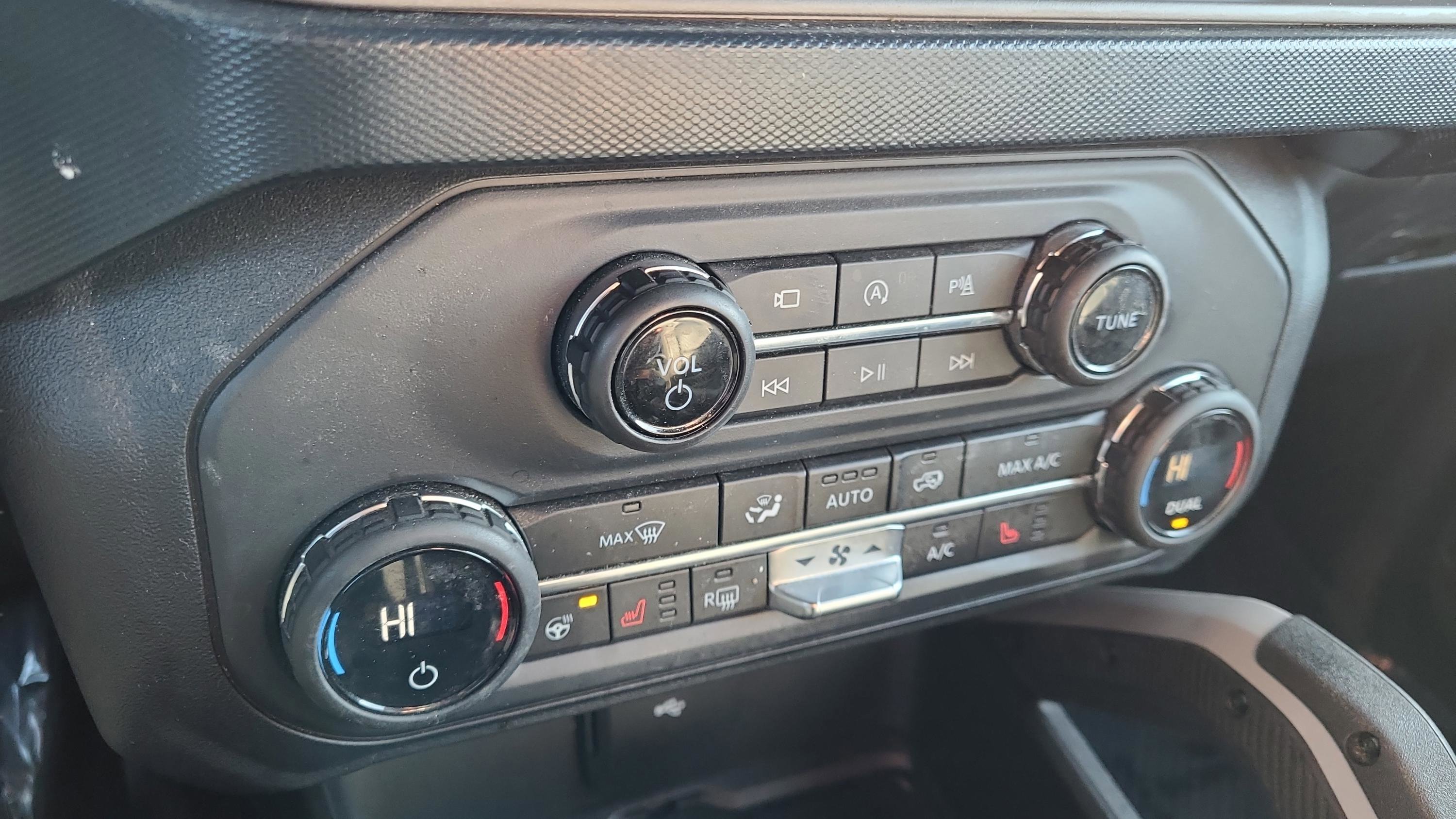 Certified 2023 Ford Bronco Outer Banks image 22