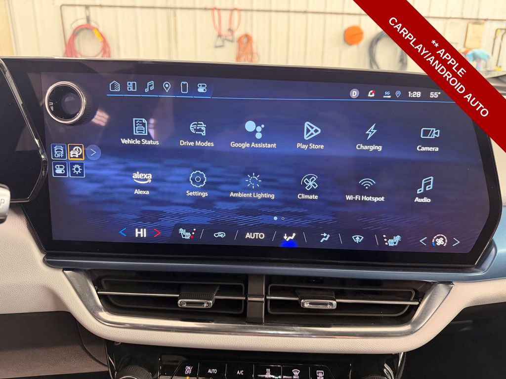 Used 2024 Chevrolet Equinox EV LT w/ LPO, Trailering Package image 22