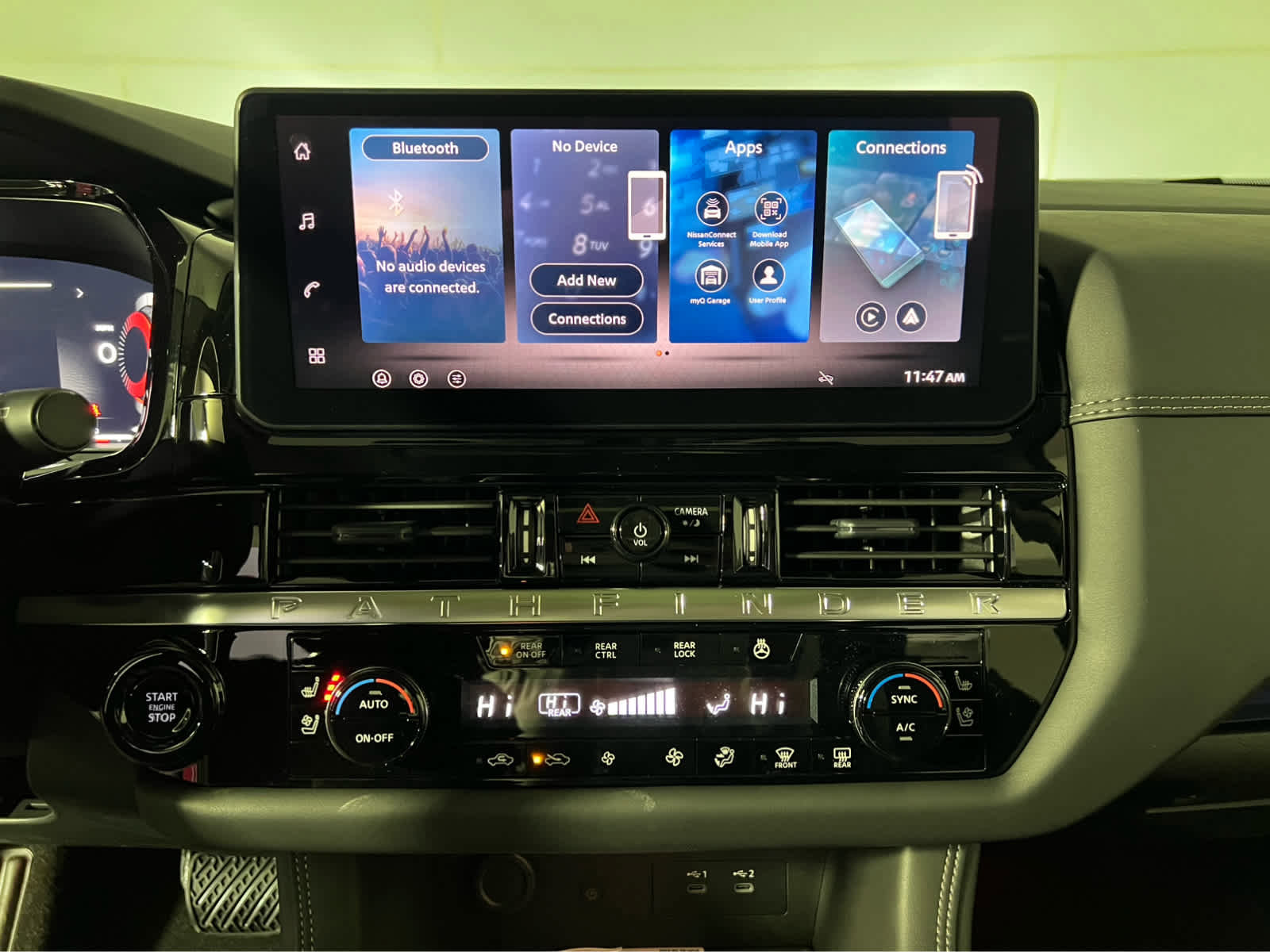 New 2026 Nissan Pathfinder Platinum image 9