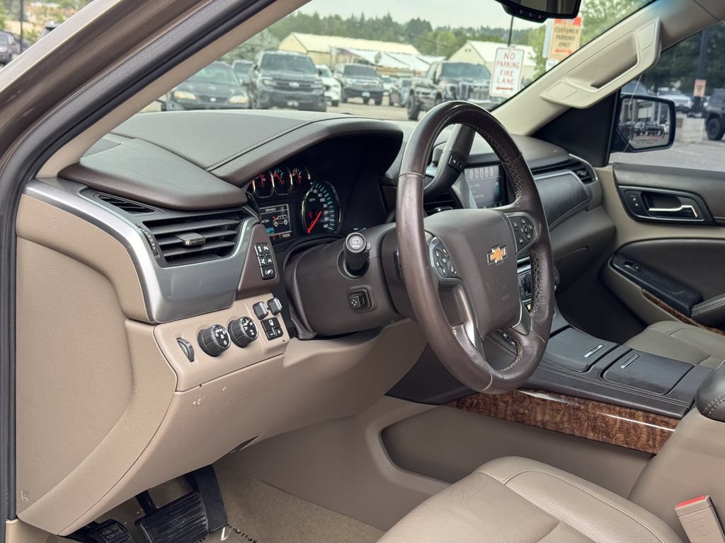 Used 2016 Chevrolet Suburban LTZ AWD/4WD image 24