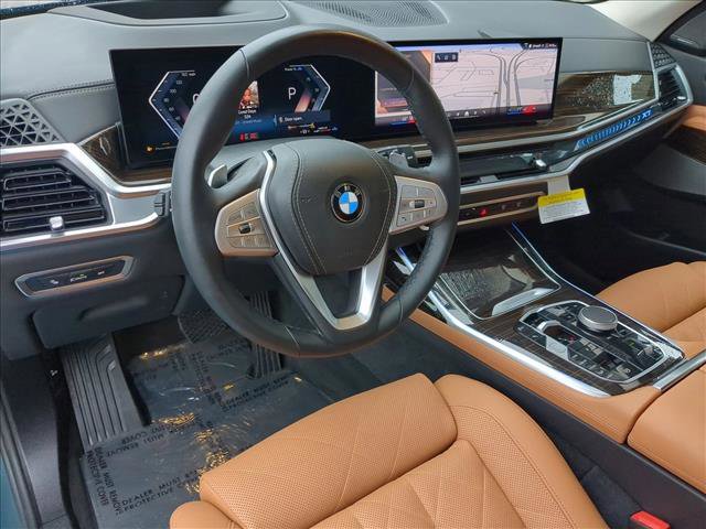 Used 2026 BMW X7 xDrive40i w/ Premium Package image 12