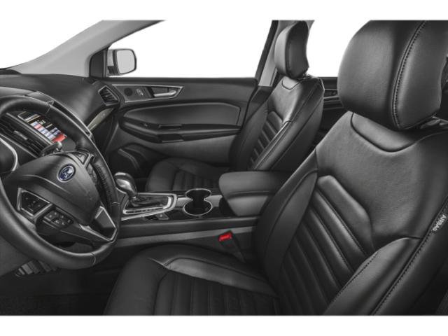 Used 2015 Ford Edge Titanium w/ Technology Package FWD image 9