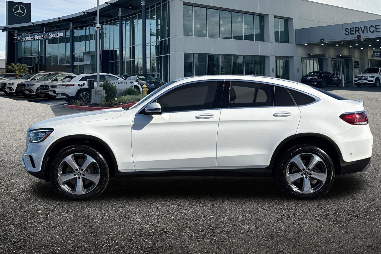 Certified 2023 Mercedes-Benz GLC 300 4MATIC Coupe image 7