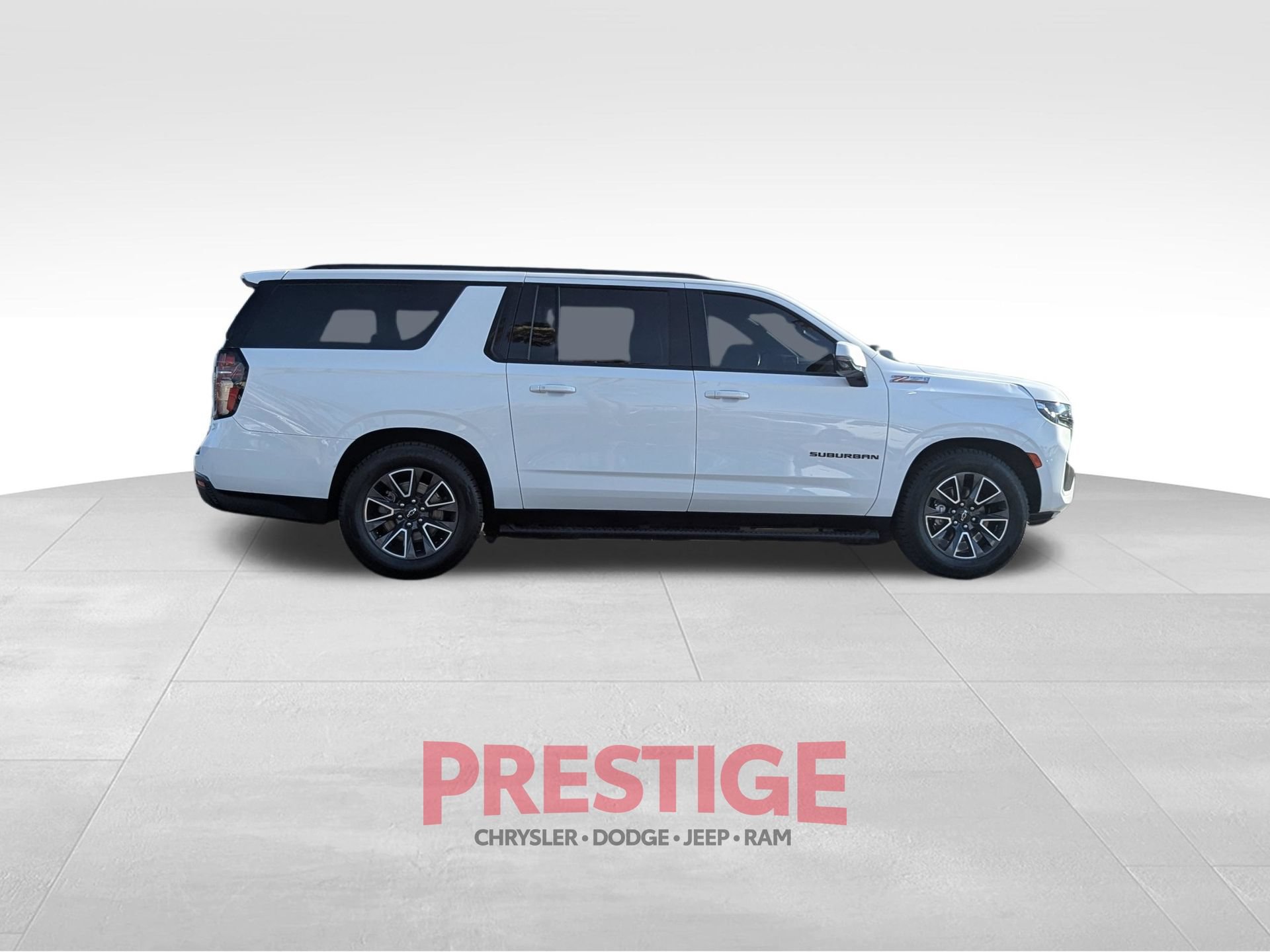 Used 2021 Chevrolet Suburban Z71 w/ Z71 Off-Road Package AWD/4WD image 7