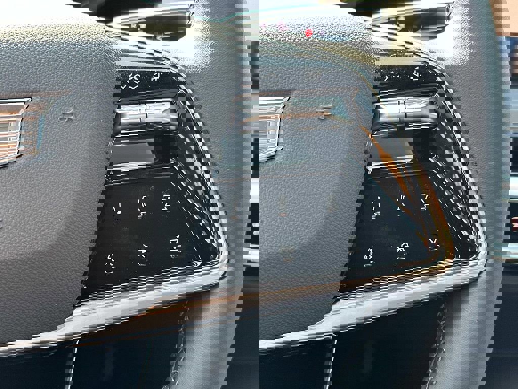 New 2025 Cadillac Lyriq Sport image 23