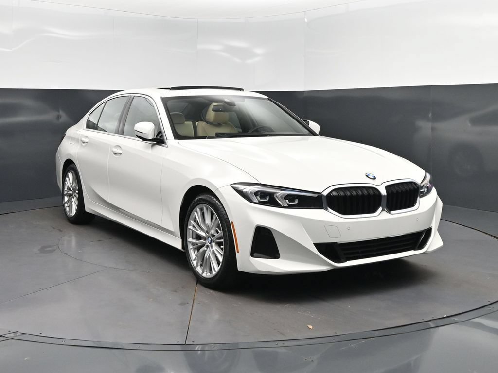 Certified 2023 BMW 330i Sedan w/ Driving Assistance Package RWD image 9