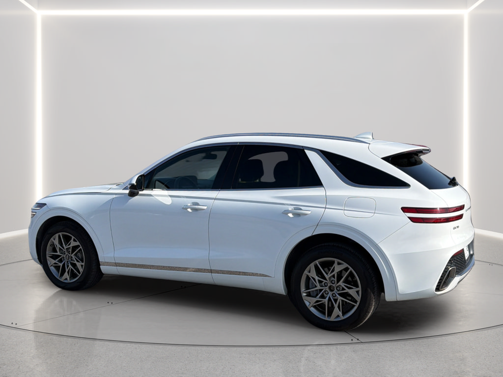 Used 2025 Genesis GV70 2.5T AWD/4WD image 14