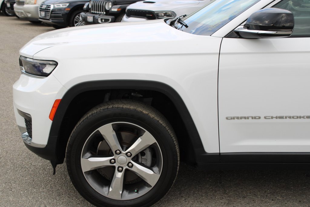 Used 2021 Jeep Grand Cherokee L Limited image 7
