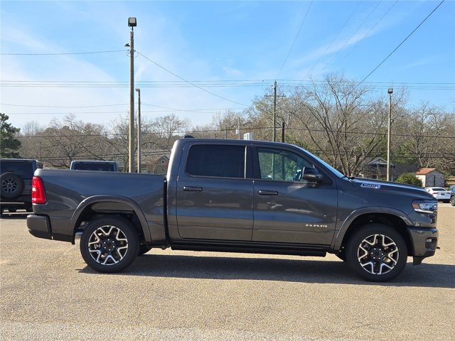 New 2026 RAM 1500 Laramie AWD/4WD image 13