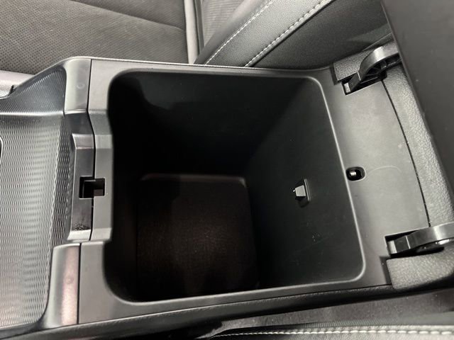 Used 2024 Jeep Grand Cherokee L Laredo image 33