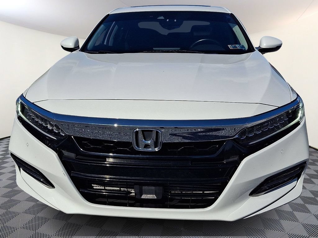 Used 2018 Honda Accord Touring image 5