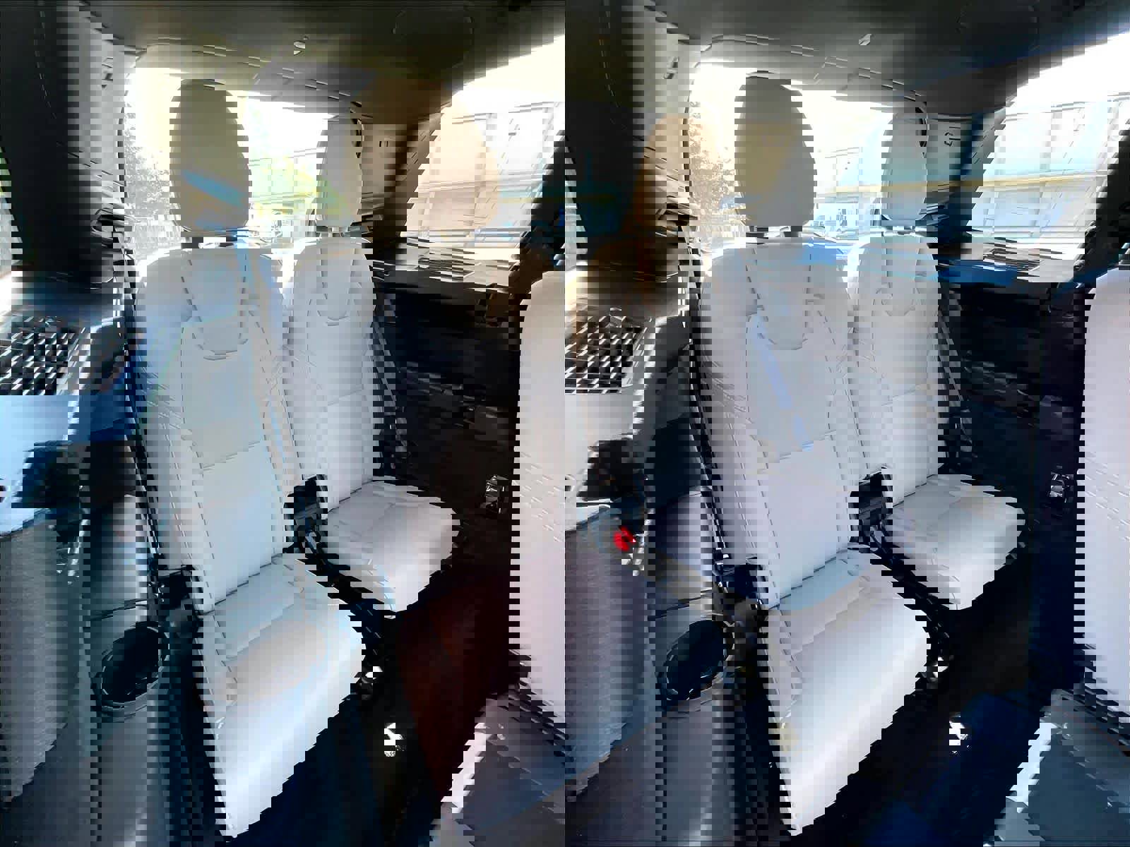 Used 2026 Volvo XC90 B6 Plus w/ Protection Package Premier image 31