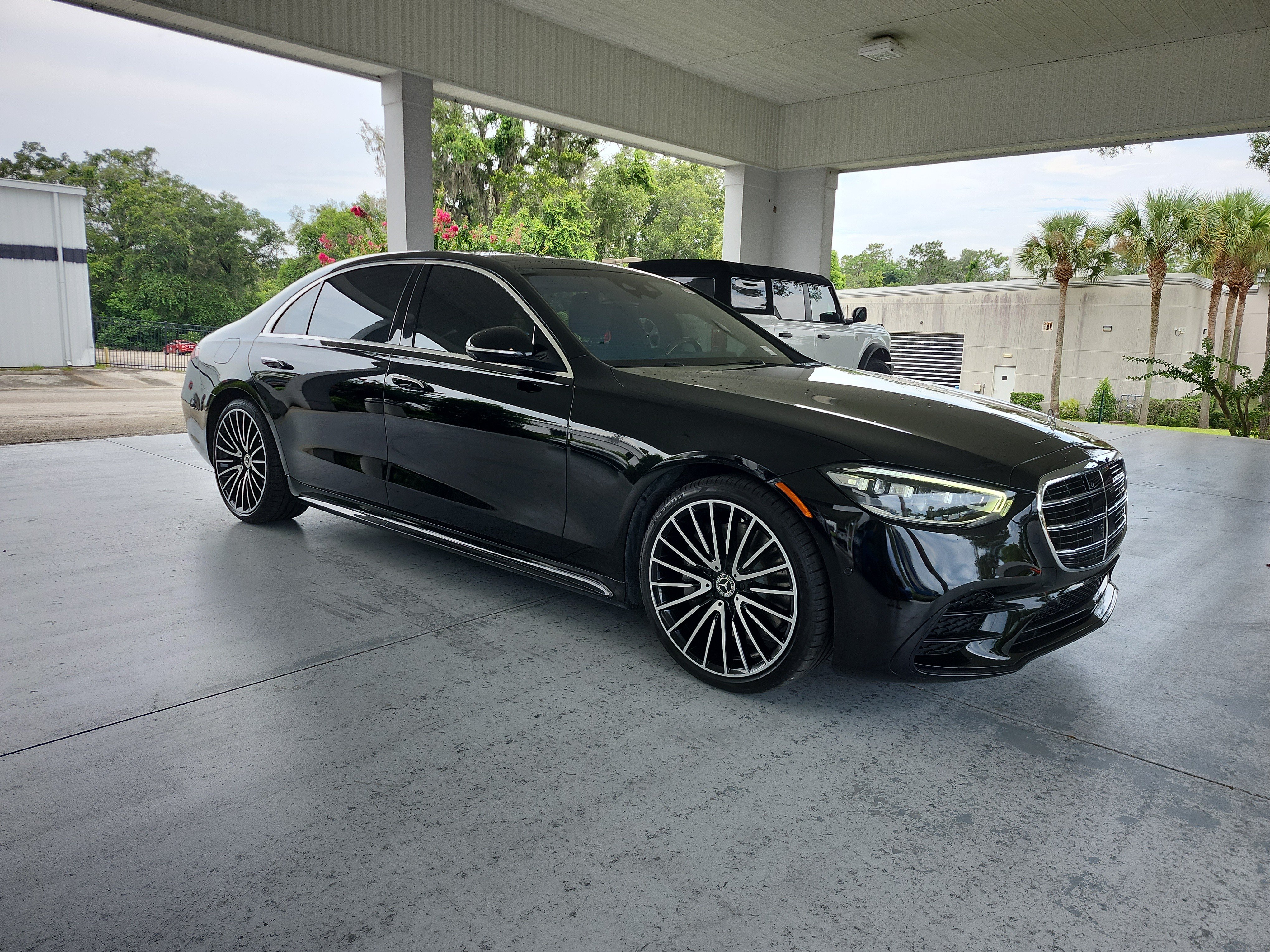 Used 2022 Mercedes-Benz S 500 4MATIC image 6