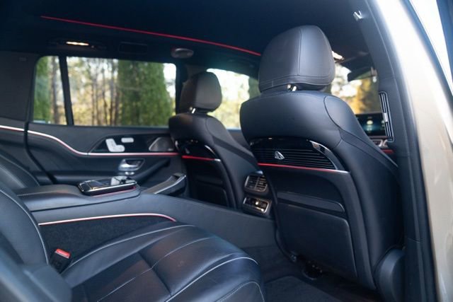 Used 2021 Mercedes-Benz Maybach GLS 600 4MATIC image 38