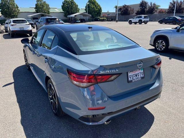 Used 2025 Nissan Sentra SR FWD image 7