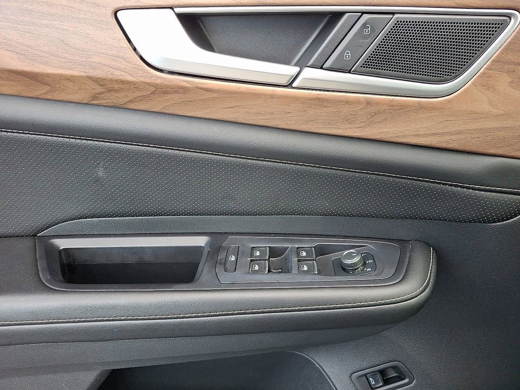 Used 2024 Volkswagen Atlas SE image 7