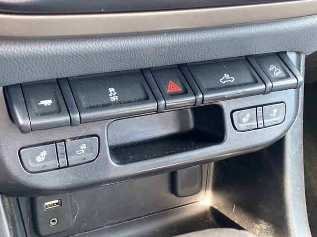 Used 2017 Chevrolet Colorado Z71 w/ Z71 Midnight Edition image 19