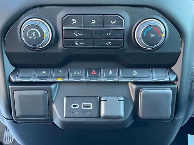 New 2026 Chevrolet Silverado 1500 Custom Trail Boss w/ LPO, Dark Essentials Package AWD/4WD image 31